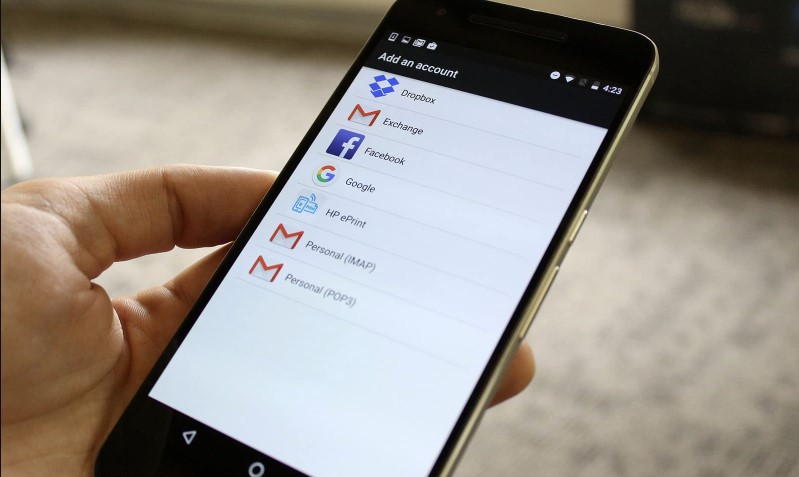 Apakah Email dan Gmail Sama?
